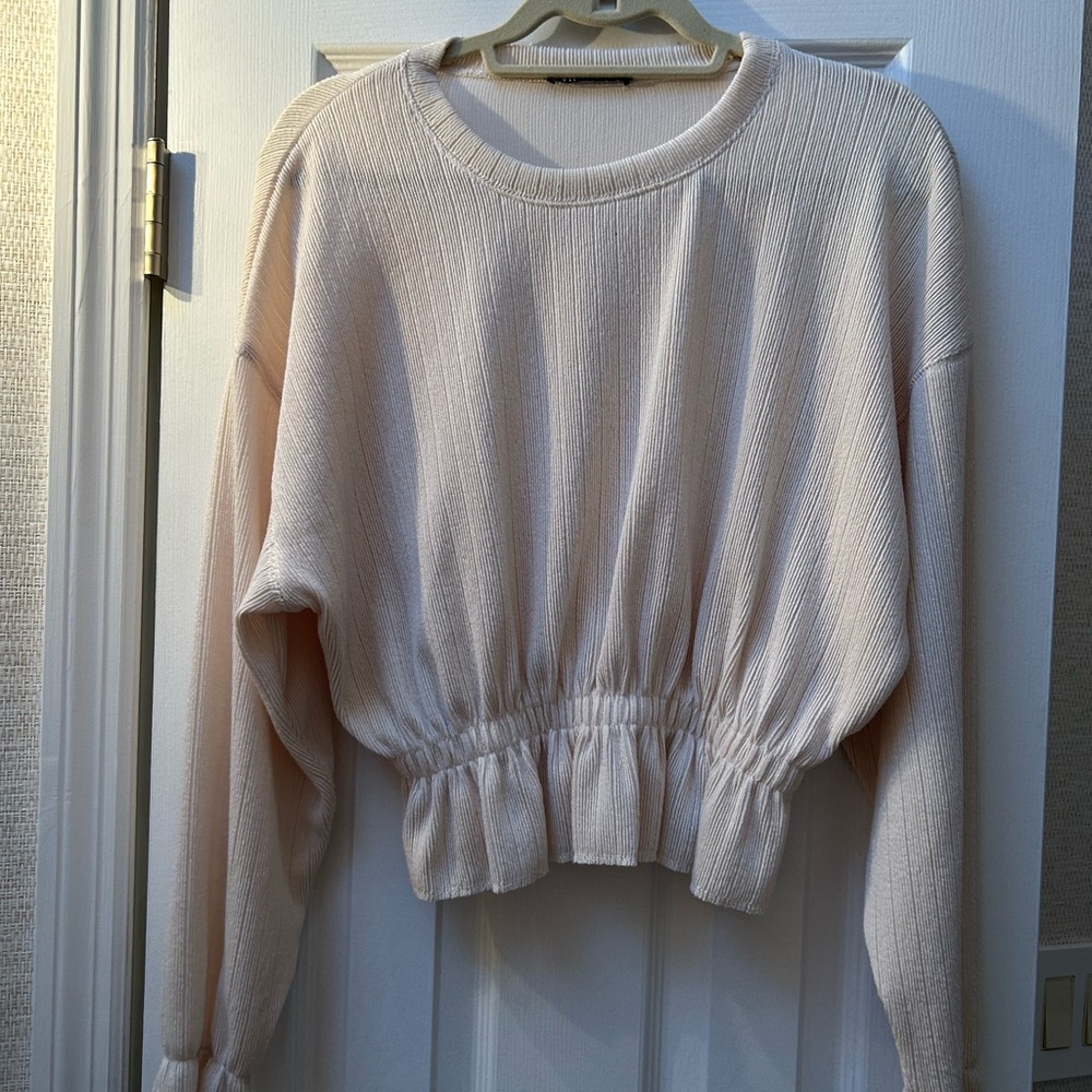 Zara Off-White Knit Top